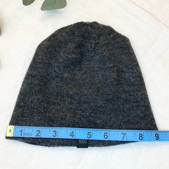 MEC Reversible Toque - Picture 3 of 7